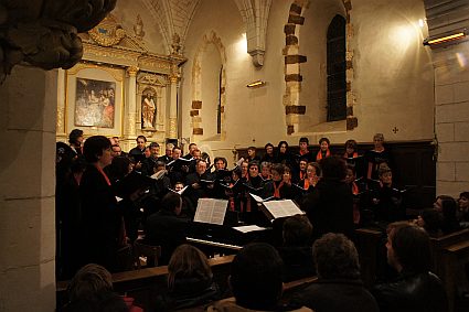 concert of the Choir of the University of Maine, conducted by Evelyne Béché, 29 January 2011, Fay (Sarthe, France)