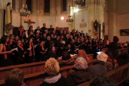 concert du Choeur de l'Université du Maine dirigé par Evelyne Béché - 29 mars 2015 - Eglise de Louplande