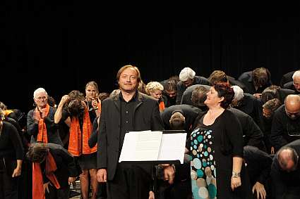 Dimitri Negrimovski (pianiste) et Evelyne Béché (chef de choeur)