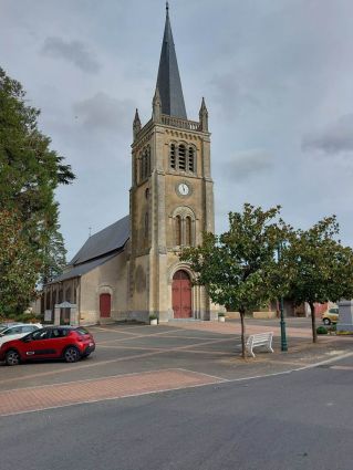 Eglise de Joué-en-Charnie, Sarthe, France